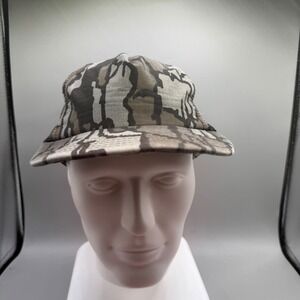 Vintage Tree Bark Camo Trucker Hat Mens OSFA Brown Mesh Snapback USA Made